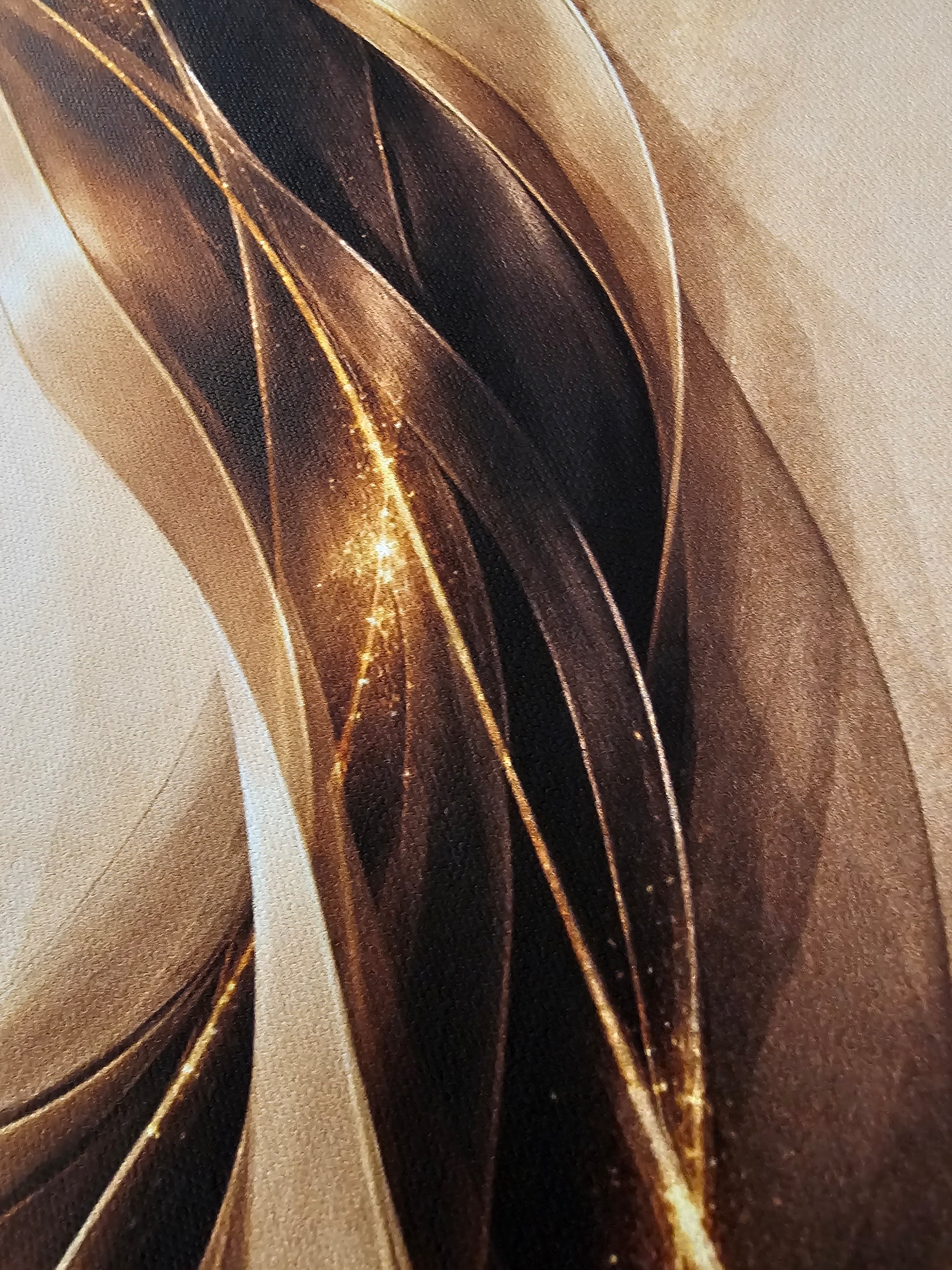 Abstract design with wavy lines in gold and brown on a textured background