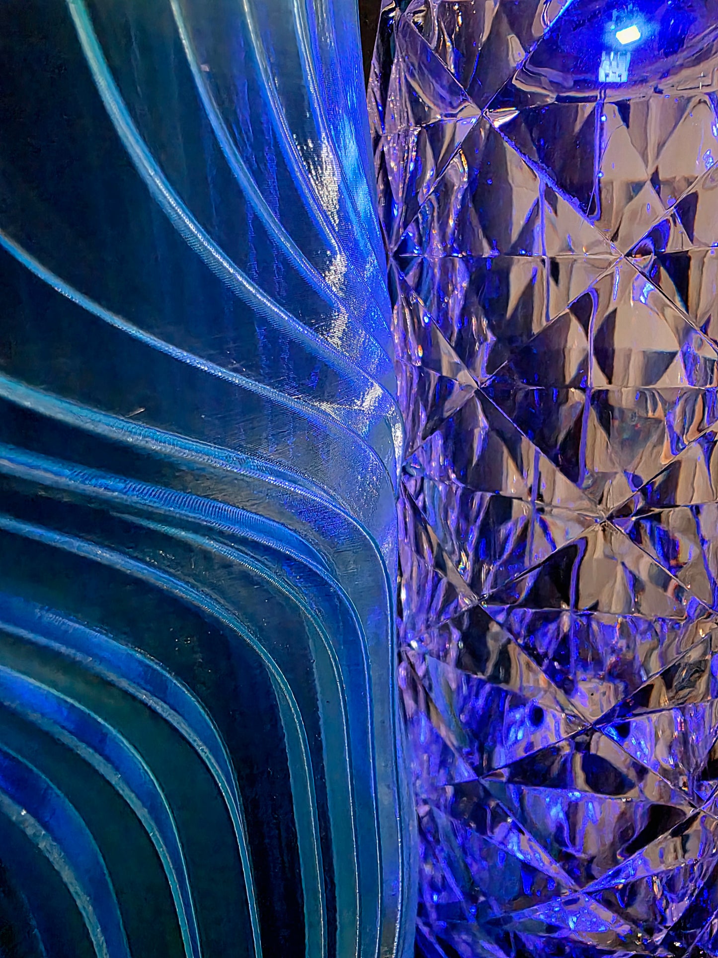 Radiance Column — Sculptural Ambient Lamp