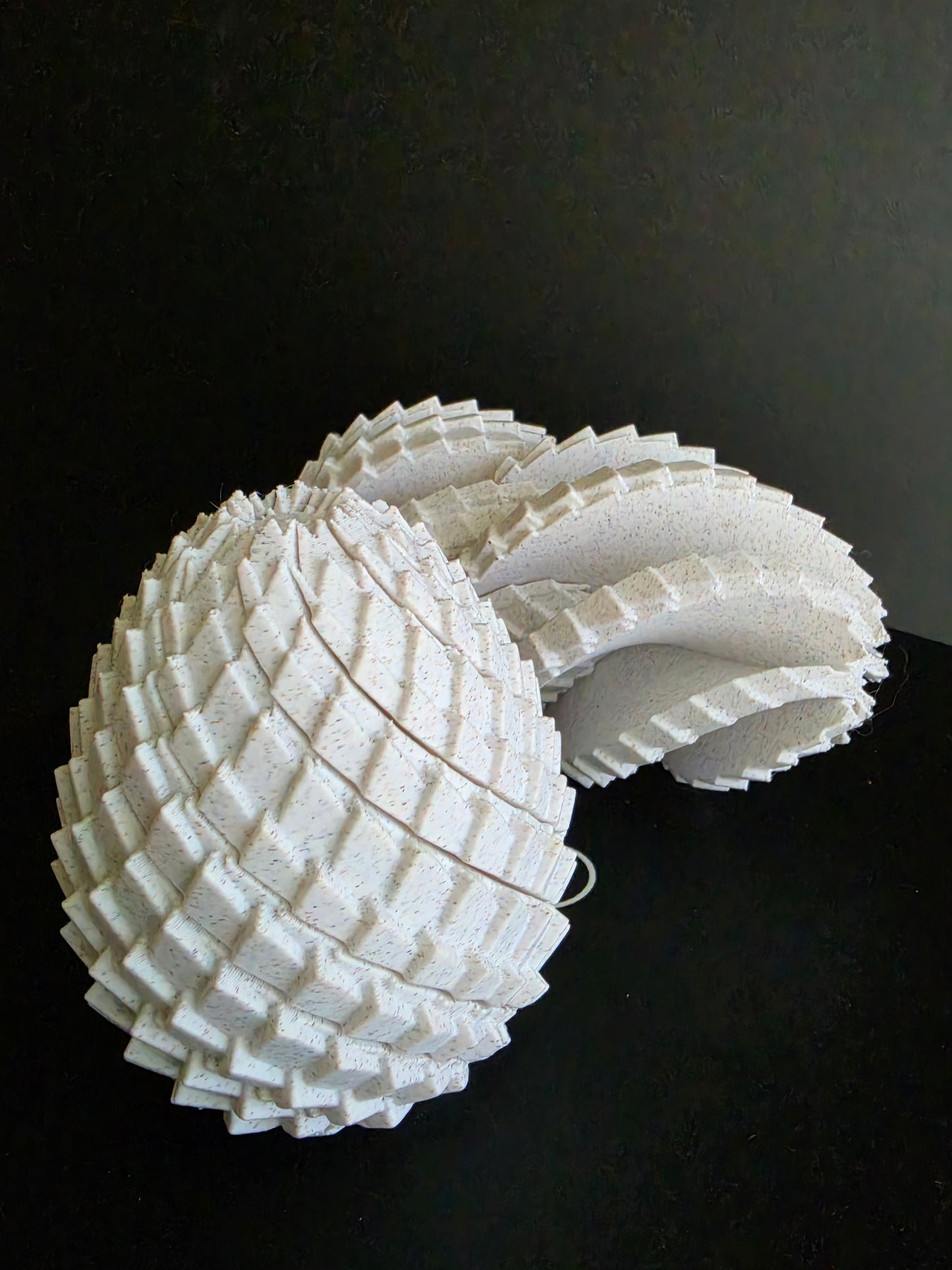 Large Dragon Scale Twist Egg — Marble Edition