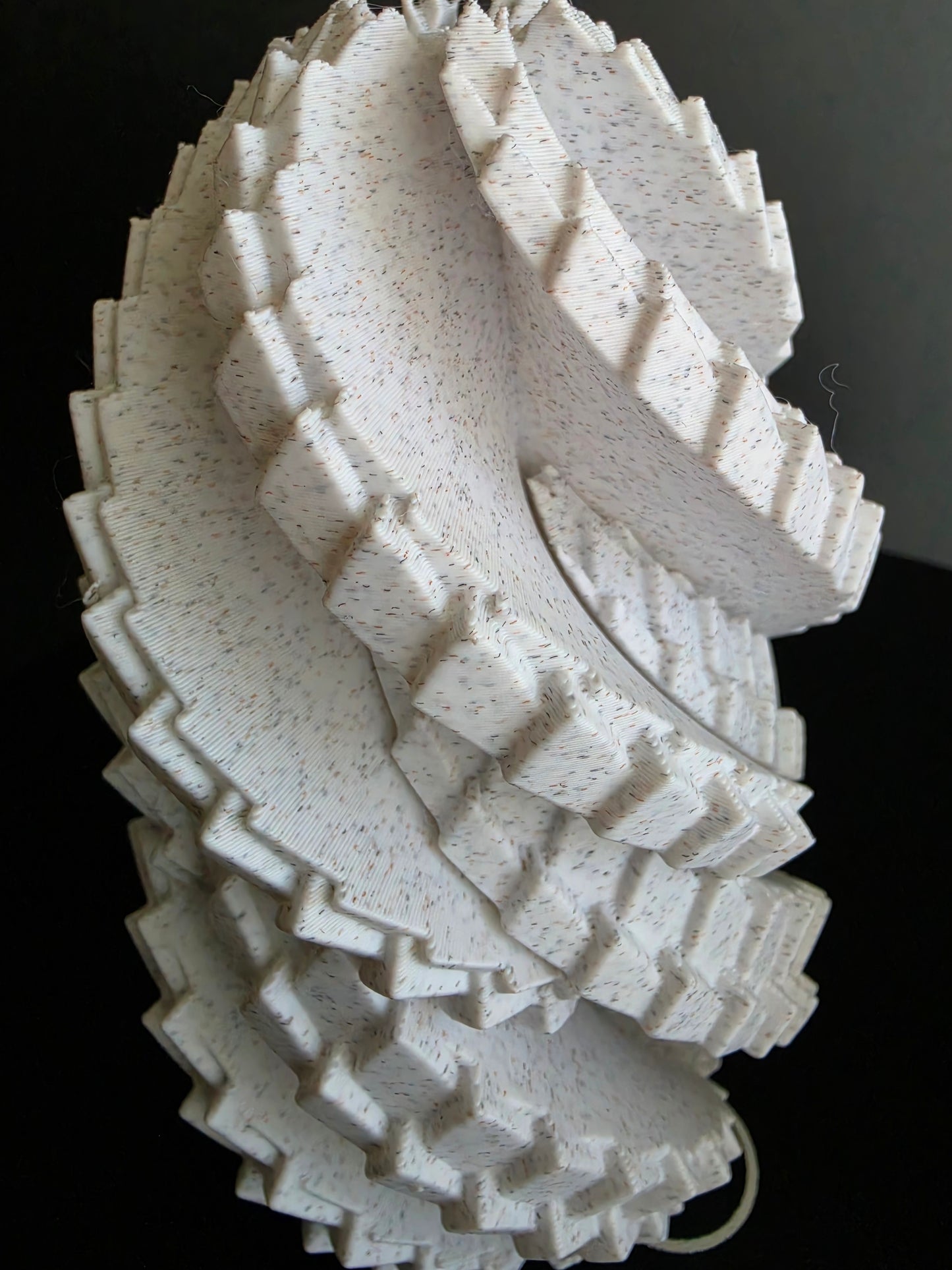Large Dragon Scale Twist Egg — Marble Edition