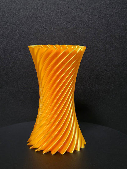 Helix Twist Vase — 7" Modern Decorative Vase